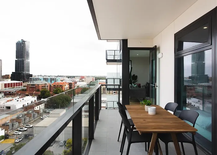 The East End Apartments By Urban Rest